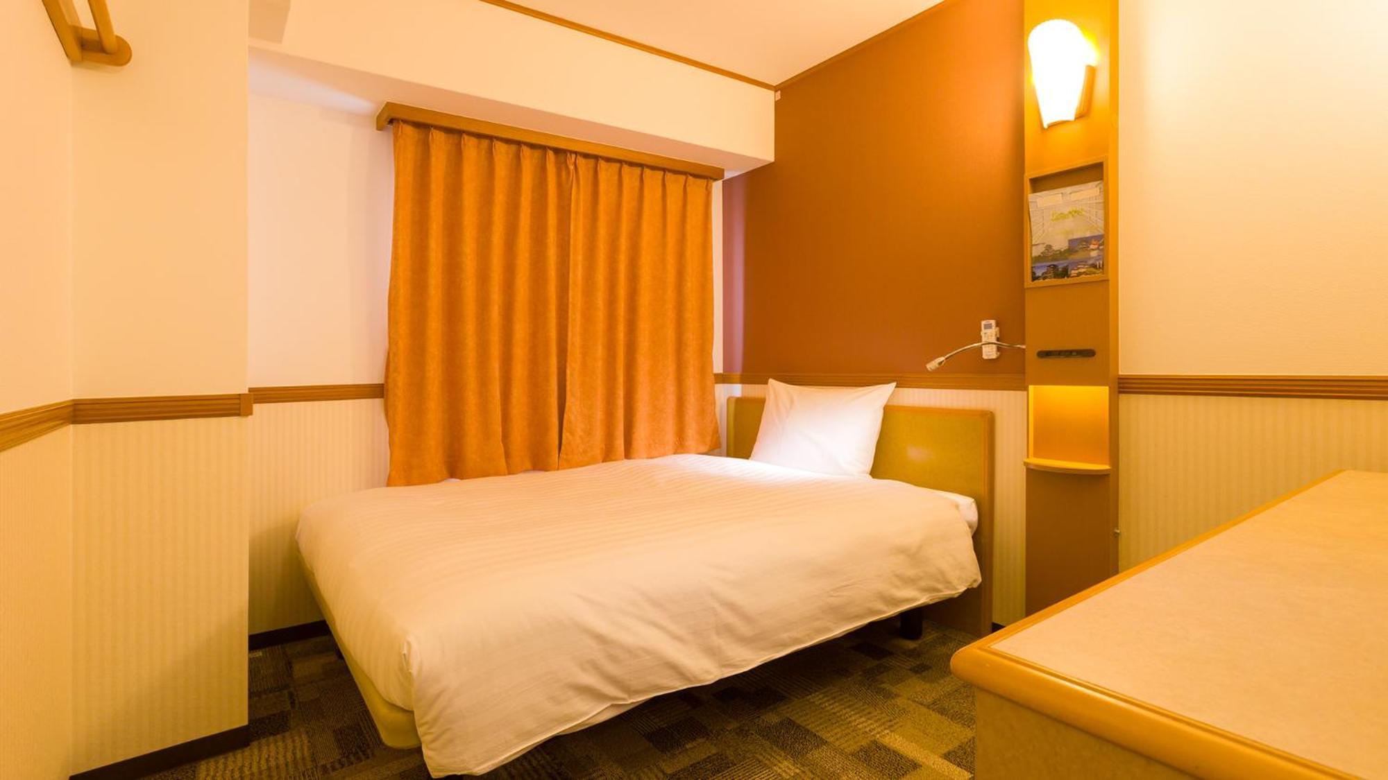 Toyoko Inn Toyohashi Eki Higashi Guchi Номер фото